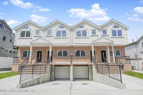 65 Grant St, Staten Island, NY, 10301-3236 | Card Image