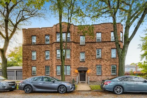 3s-10904 S Avenue D Avenue, Chicago, IL, 60617 | Card Image