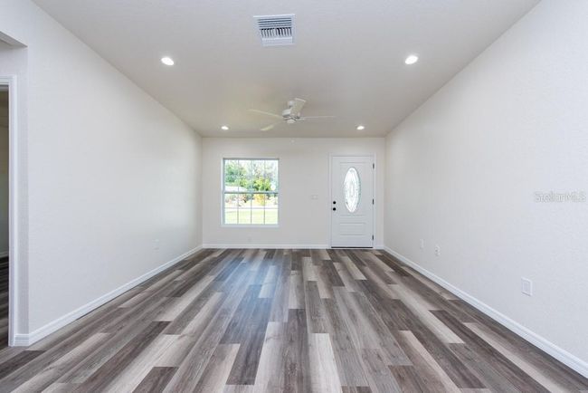 7230 Apache Trl, House other with 4 bedrooms, 2 bathrooms and null parking in SPRING HILL FL | Image 6