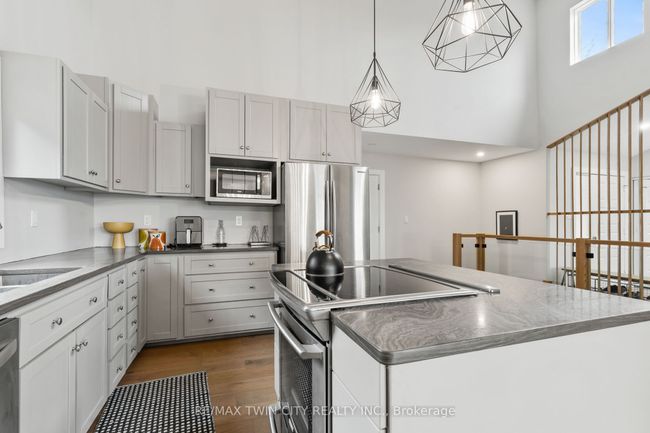 350320 Concession A Rd, House other with 4 bedrooms, 4 bathrooms and 8 parking in Annan ON | Image 8