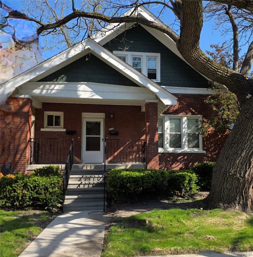 1168 Seward Street, Detroit, MI, 48202 | Card Image