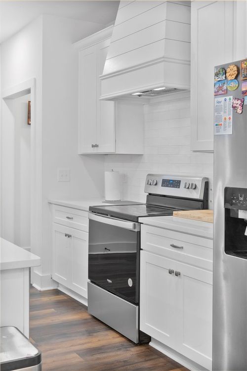 1227 Ruth Way, AUBURN, AL, 36830-3062 | Card Image