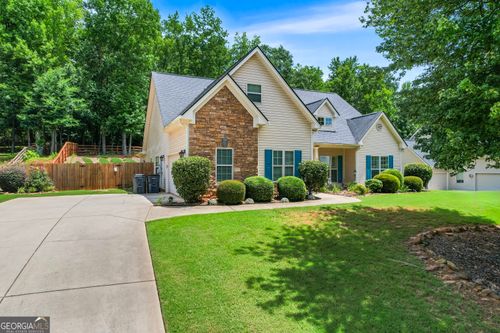 565 Jefferson Walk Cir, Jefferson, GA, 30549-5557 | Card Image