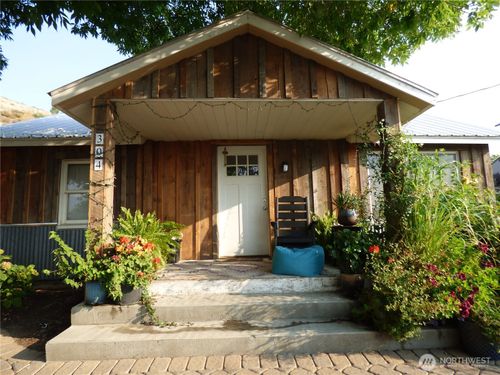 304 Pearl St, Pateros, WA, 98846 | Card Image
