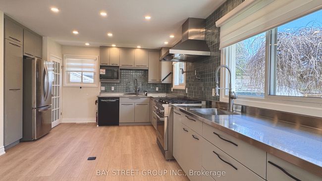 370 Butler St, House other with 4 bedrooms, 2 bathrooms and 6 parking in Niagara on the Lake ON | Image 8