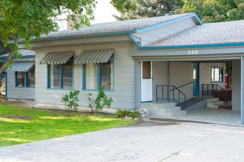 209 2nd St, Hazelton, ID, 83335-5120 | Card Image