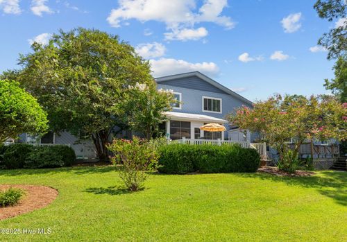 22 Harbour Walk, New Bern, NC, 28562-8902 | Card Image