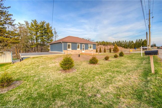 1327 Queen St, House other with 4 bedrooms, 1 bathrooms and 12 parking in New Dundee ON | Image 6