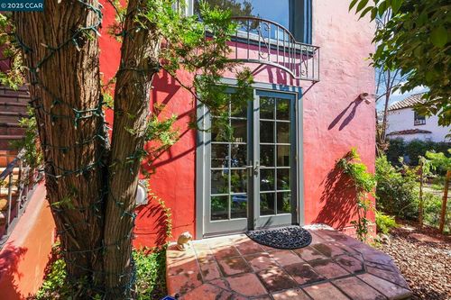 1407 Euclid Ave, Berkeley, CA, 94708-1904 | Card Image