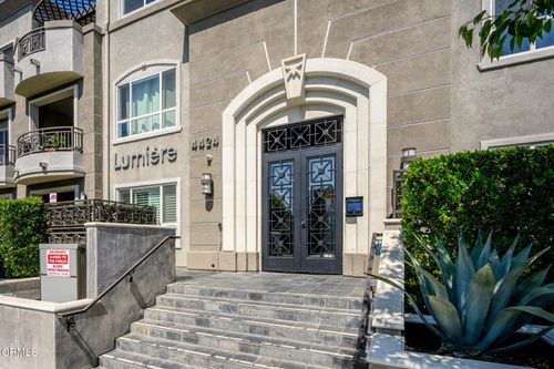 apt-102-4424 Whitsett Ave, Studio City, CA, 91604-2170 | Card Image