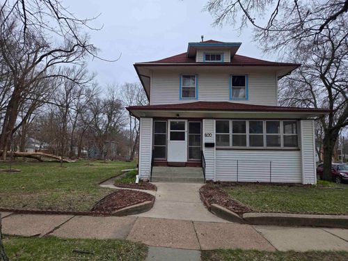 600 Cottage Street, Waterloo, IA, 50703 | Card Image