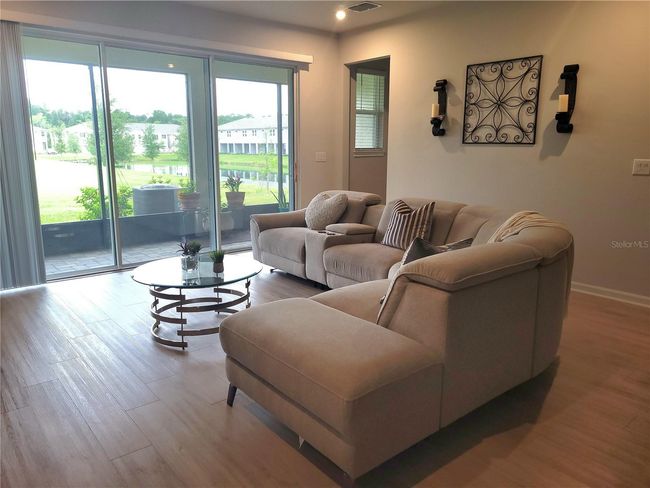 26082 Woven Wicker Bnd, Townhouse with 3 bedrooms, 3 bathrooms and null parking in LUTZ FL | Image 14