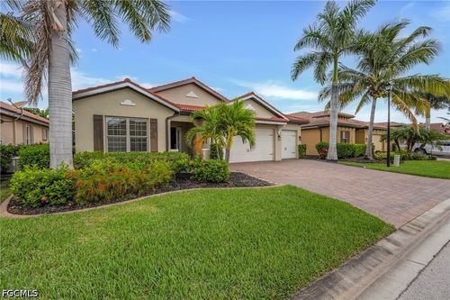8720 Westwood Oaks Pl, FORT MYERS, FL, 33908-6001 | Card Image