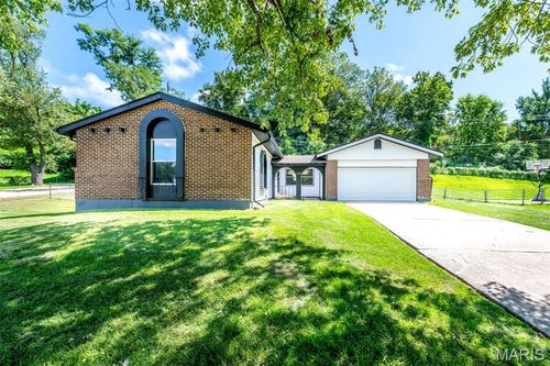 11488 Prentice Drive, Florissant, MO, 63033 | Card Image