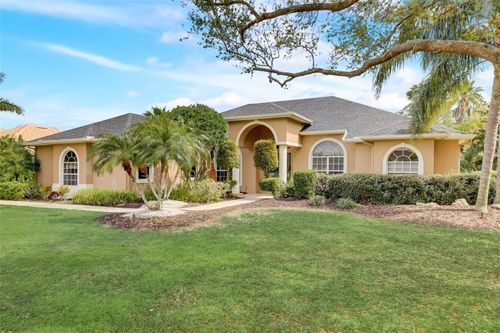 7650 Partridge Street Cir, BRADENTON, FL, 34202-4028 | Card Image
