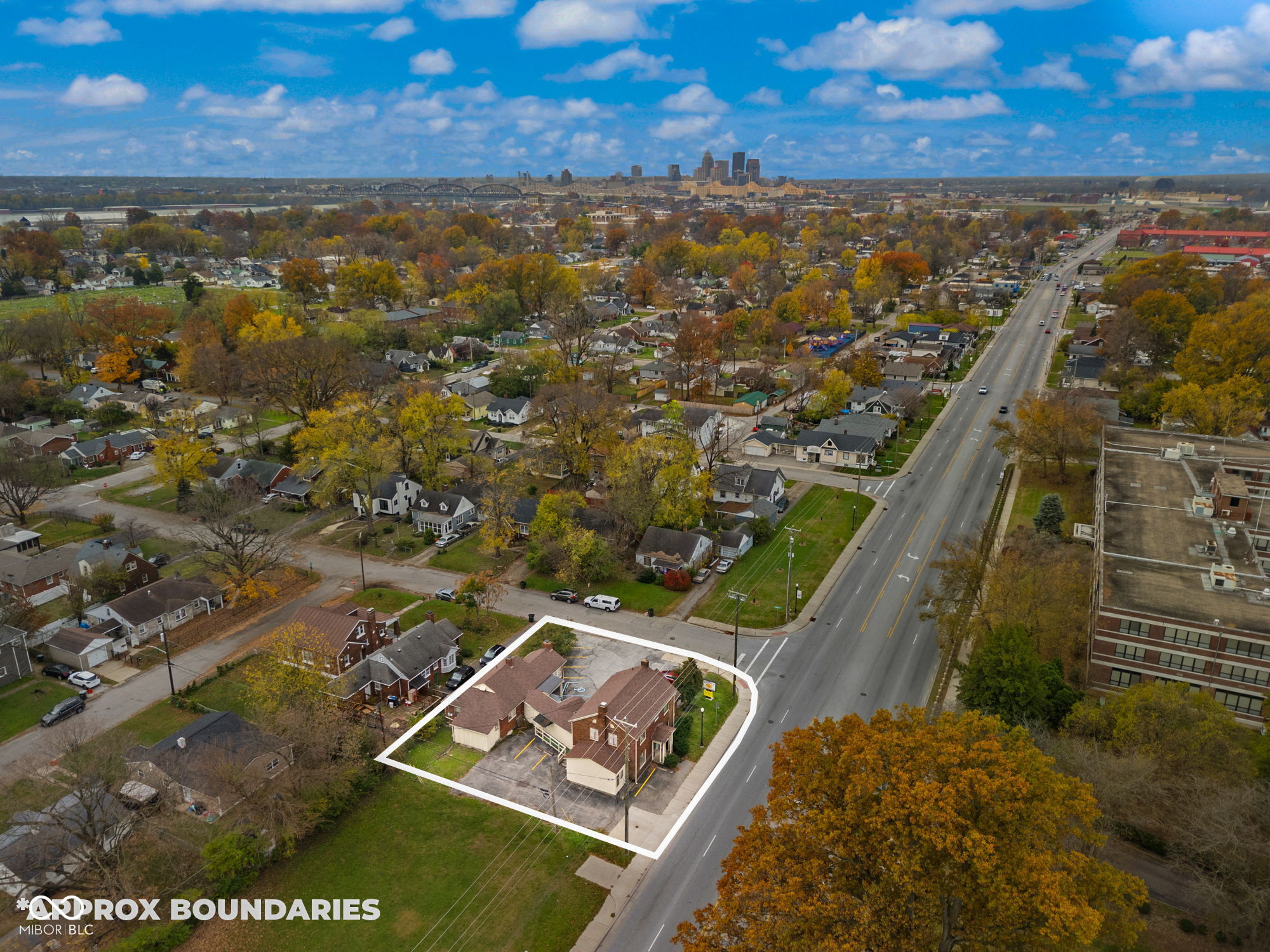 Commercial Sale in Jeffersonville 3