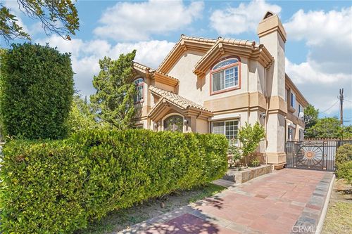 1948 N Catalina Street, Los Angeles, CA, 90027 | Card Image