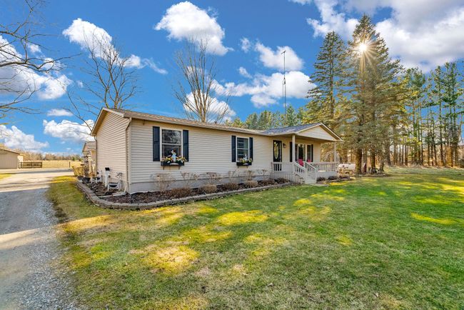 6572 Wellman Line Rd, House other with 3 bedrooms, 2 bathrooms and null parking in Croswell MI | Image 10