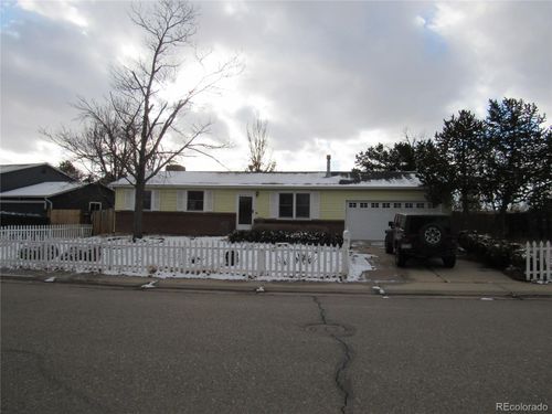 2819 S Memphis St, Aurora, CO, 80013-1858 | Card Image