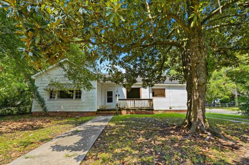 441 N Smith St, Mullins, SC, 29574-2625 | Card Image
