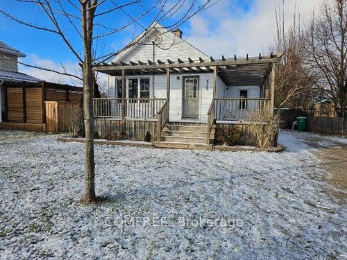 4360 Petrolia Line, Petrolia, ON, N0N1R0 | Card Image