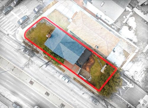 166 Union Tpke, Fresh Meadows, NY, 11366-1239 | Card Image