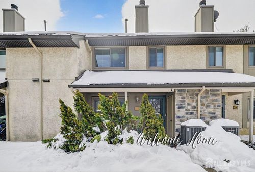 136 Hampshire Dr, PLAINSBORO, NJ, 08536-4325 | Card Image