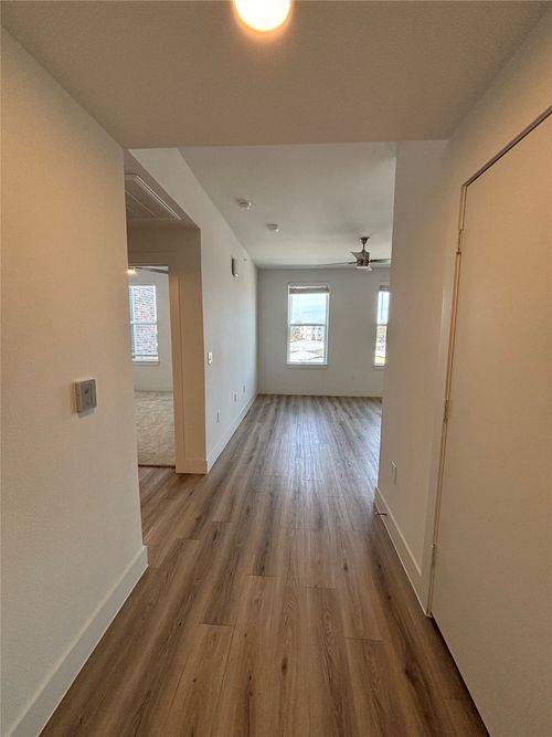 1417-300 N Mcdonald Street, Mckinney, TX, 75069 | Card Image