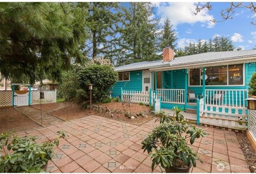 17221 36th Ave W, Lynnwood, WA, 98037-7501 | Card Image