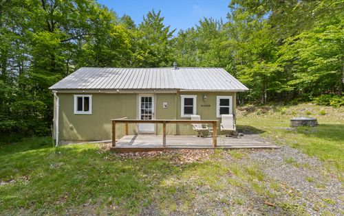 10 Carpenter Place, Greenville, ME, 04441 | Card Image