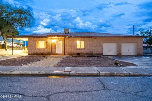 1255 Hall Ave, Las Cruces, NM, 88005-3018 | Card Image