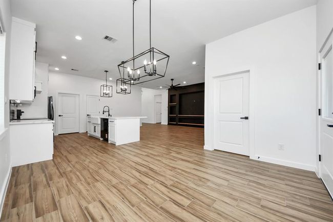 207 Manor Ave, House other with 3 bedrooms, 3 bathrooms and 2 parking in Arcola TX | Image 17
