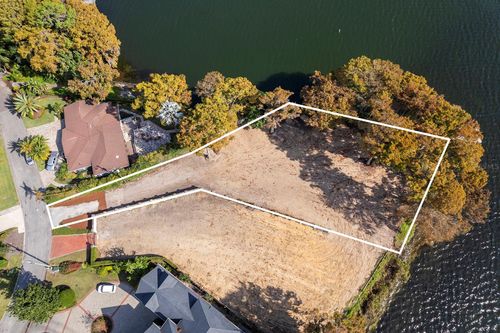 127 Whitecaps Cir, MAITLAND, FL, 32751-5851 | Card Image