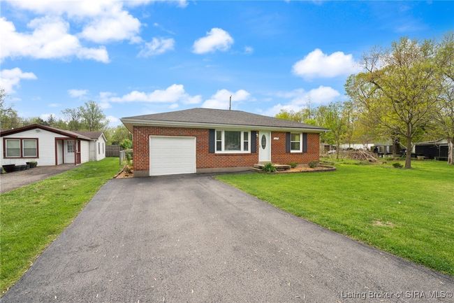1790 Elmview Dr, Home with 2 bedrooms, 1 bathrooms and null parking in New Albany IN | Image 34