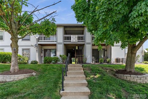 n-1614 Summergate Pkwy, Saint Peters, MO, 63303-6387 | Card Image