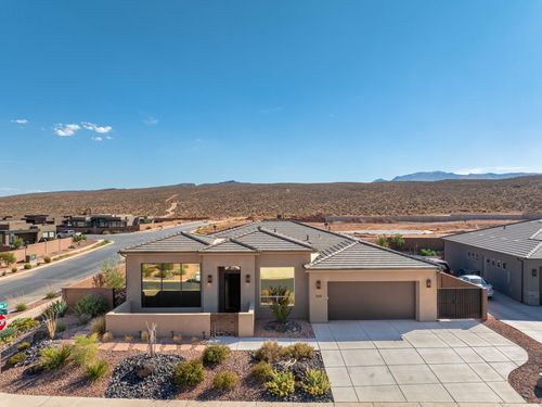 529 W Palo Verde Way, Ivins, UT, 84738-1207 | Card Image