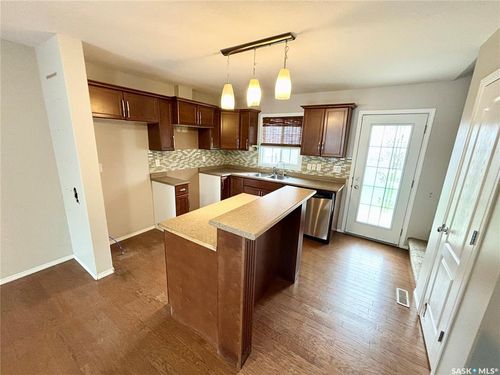 158-4801 Child Ave, Regina, SK, S4X0C4 | Card Image