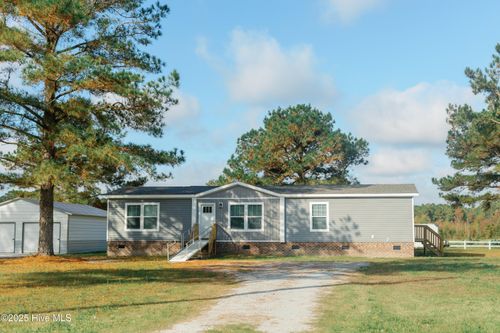 223 Ferrell Vance Ln, Pinetown, NC, 27865-8000 | Card Image