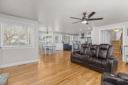4710 N Wisteria Pl, Boise, ID, 83713-9575 | Card Image