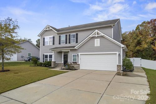 6990 Founders Way, Harrisburg, NC, 28075-9410 | Card Image