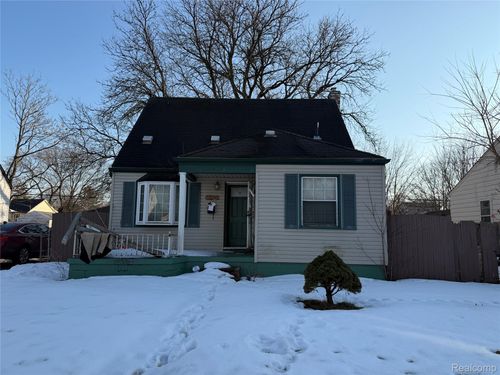 16092 Manning St, Detroit, MI, 48205-2029 | Card Image
