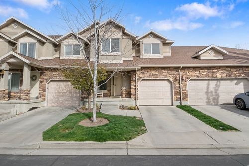 668 Clearwater Dr, Layton, UT, 84041-4284 | Card Image