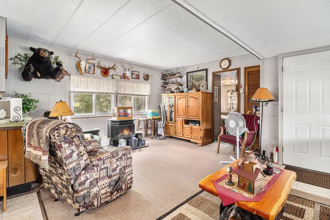 Living Room | Image 14