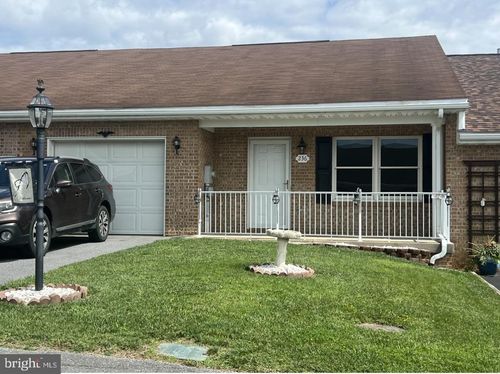 236 Winding Oak Dr, HAGERSTOWN, MD, 21740-7403 | Card Image