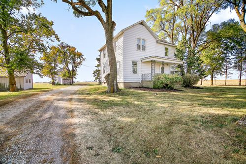 835 E State Route 116, Ashkum, IL, 60911-7069 | Card Image