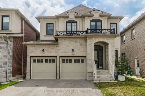 35 Little Britain Cres, Brampton, ON, L6Y6A8 | Card Image