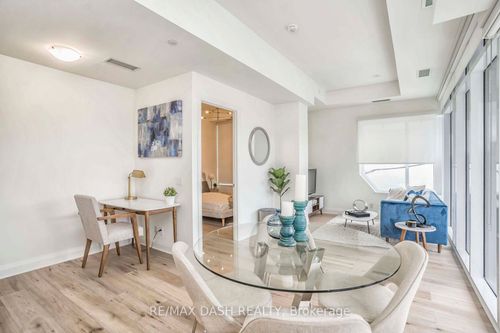 205-151 Avenue Rd, Toronto, ON, M5R0B8 | Card Image