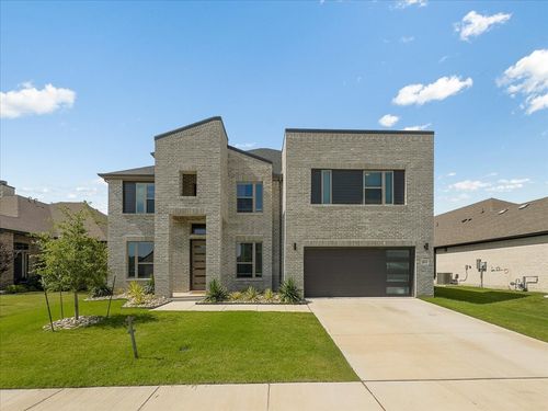 413 Coyote Creek Dr, Lavon, TX, 75166-4733 | Card Image