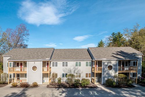 70-16 Purple Finch Rd, North Conway, NH, 03860 | Card Image