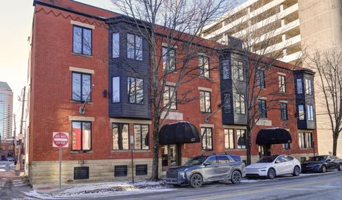 2-b-65 S 5th St, Columbus, OH, 43215-4307 | Card Image